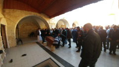 بالصور: المئات يشيعون جثمان الحاج عبد القادر عبد القادر "أبو عزات" في مدينة اللد